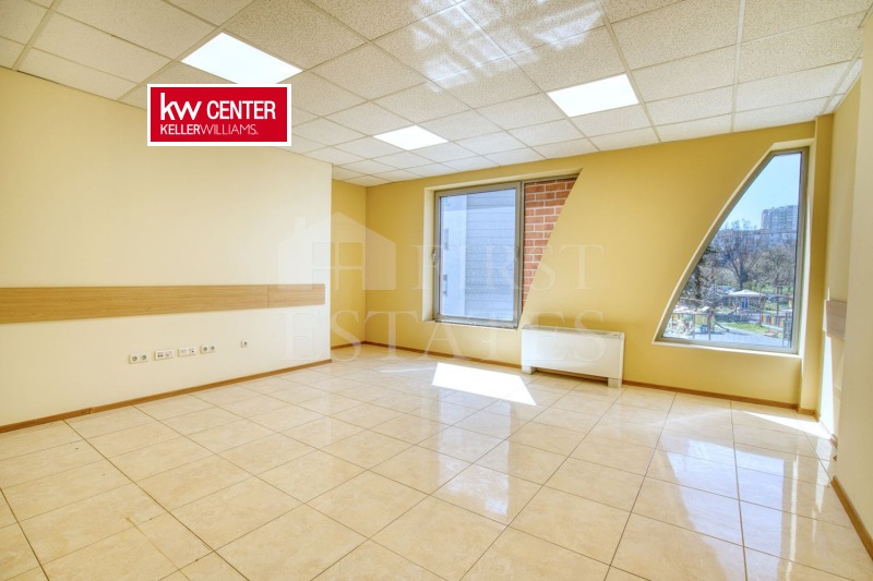 Дава под Наем ОФИС в град София, Дианабад - 175 кв.м / 1 659 € » 3 244.72 лв., КЕЛЪР УИЛЯМС ЦЕНТЪР