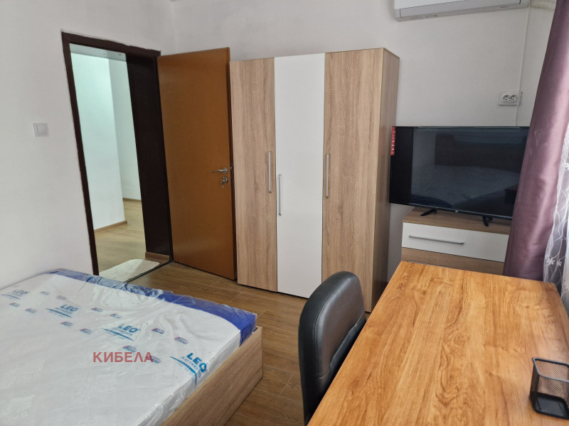 A louer  2 chambres Pleven , Chirok tsentar , 120 m² | 30008641 - image [12]