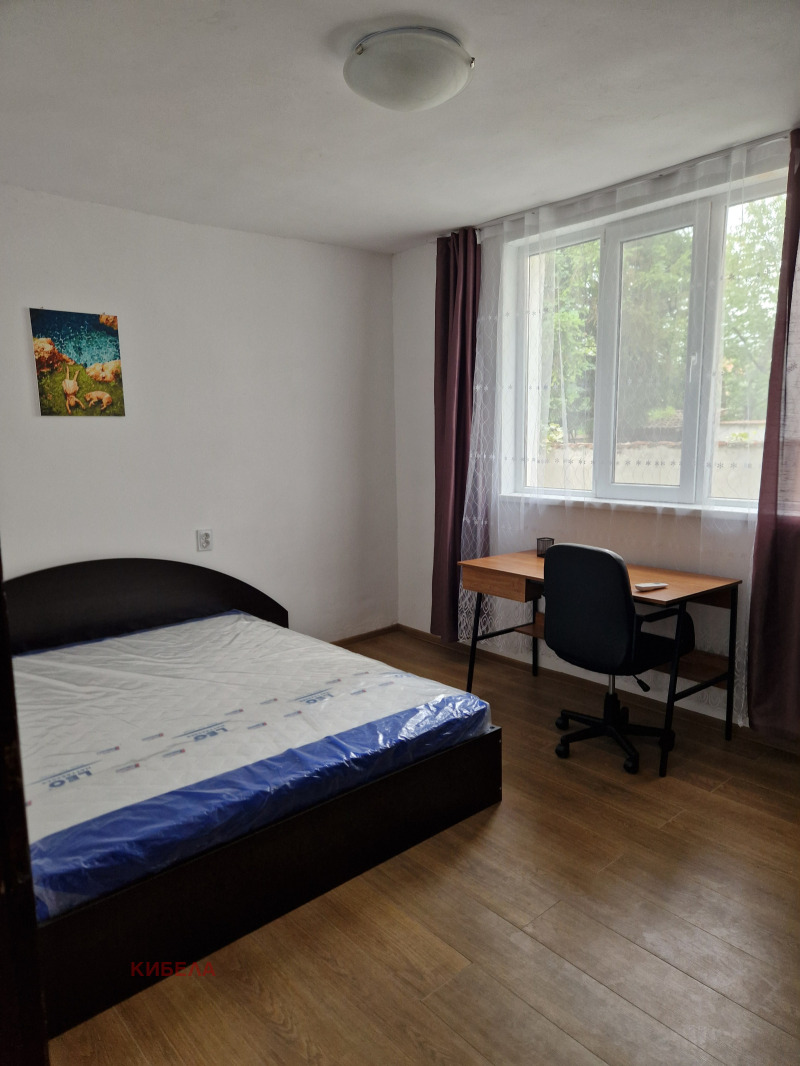 Zu vermieten  2 Schlafzimmer Plewen , Schirok zentar , 120 qm | 30008641 - Bild [5]