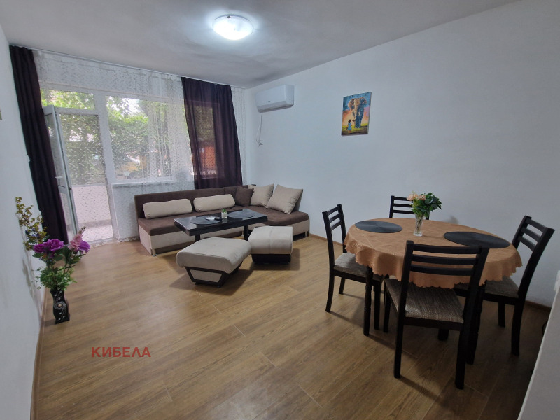 Do wynajęcia  2 sypialnie Plewen , Szirok centar , 120 mkw | 30008641