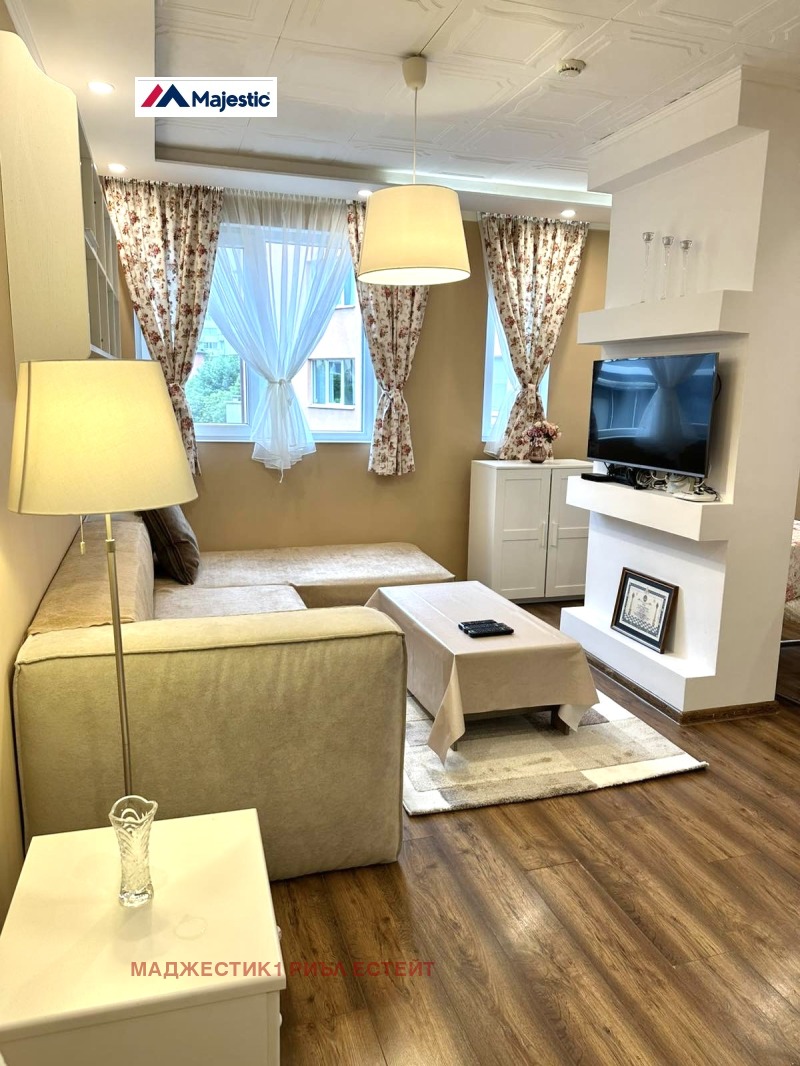 Do wynajęcia  1 sypialnia Sofia , Studentski grad , 80 mkw | 73735868