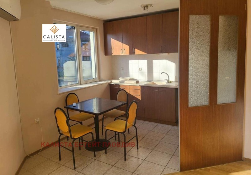 Kiadó  2 hálószobás Plovdiv , Sadijski , 90 négyzetméter | 45405582