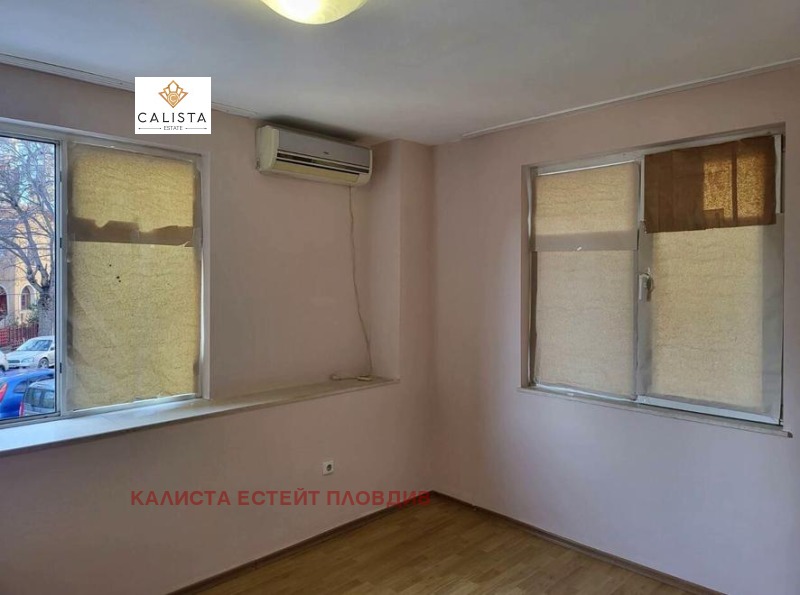 Kiadó  2 hálószobás Plovdiv , Sadijski , 90 négyzetméter | 45405582 - kép [3]