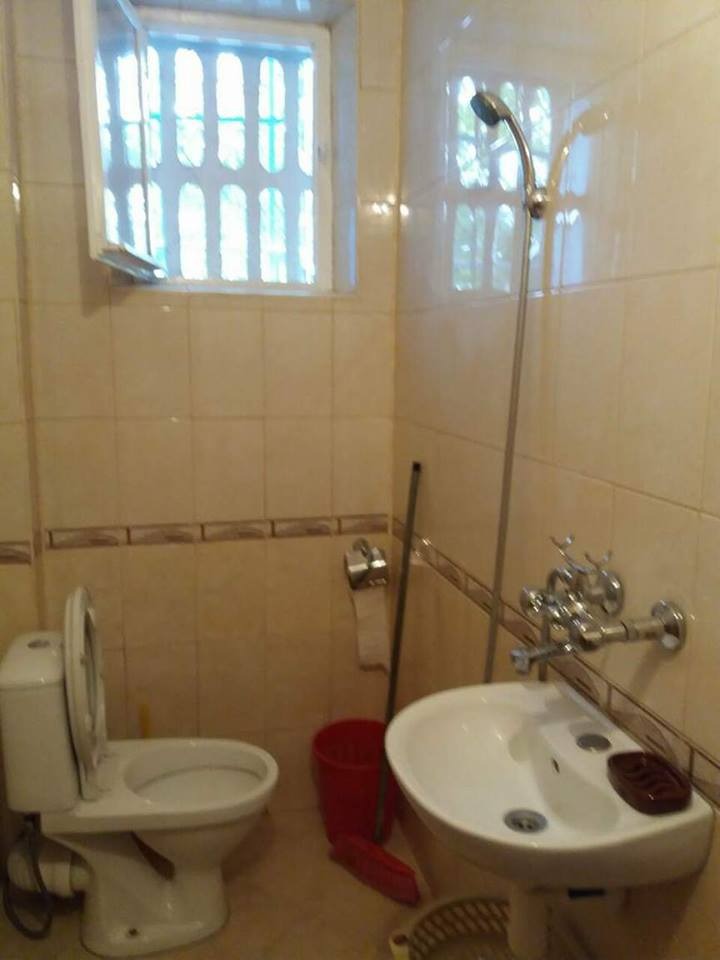 Дава под наем 2-СТАЕН, гр. Пловдив, Захарна фабрика, снимка 5 - Апартаменти - 53113477