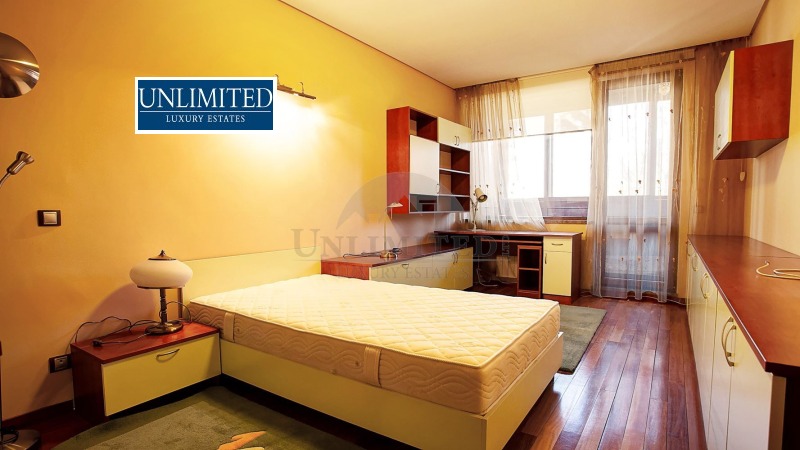 Дава под наем 4-СТАЕН, гр. София, Лозенец, снимка 8 - Апартаменти - 53021039