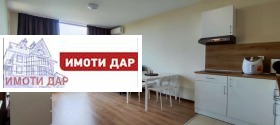 1 quarto k.k. Zlatni piasaci, Varna 5
