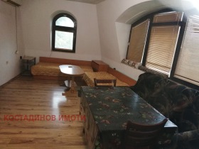 Vuokrattavana Studio