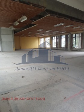 Construção industrial Promichlena zona, Chumen 2