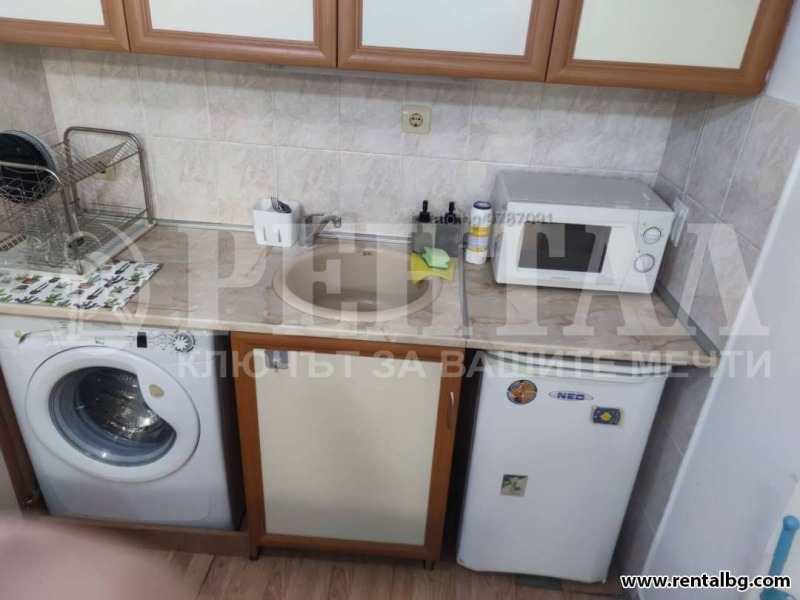 For Rent  Studio Plovdiv , Kyuchuk Parizh , 45 sq.m | 80995641 - image [2]