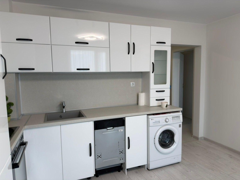 Дава под наем 2-СТАЕН, гр. Пловдив, Кючук Париж, снимка 4 - Апартаменти - 52926839