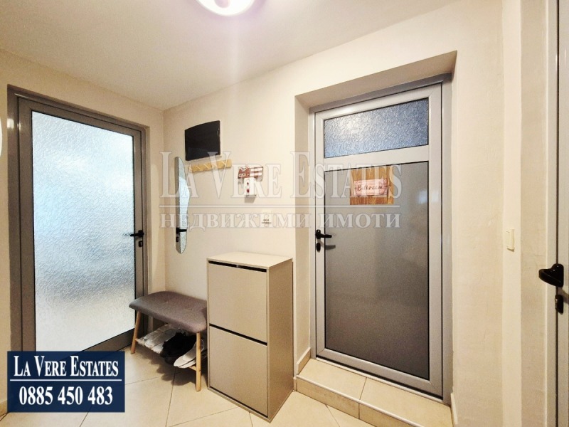 Дава под наем 3-СТАЕН, гр. Русе, Център, снимка 16 - Апартаменти - 52823692