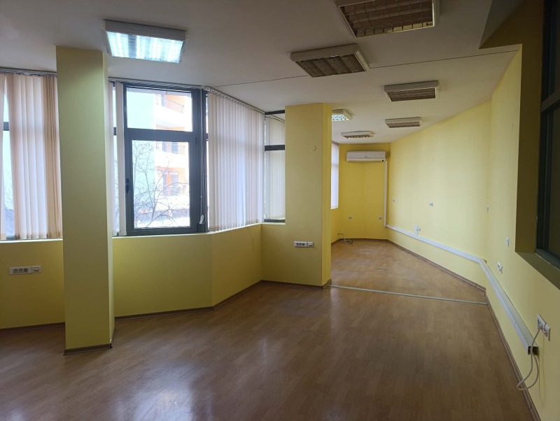 Дава под наем ОФИС, гр. Варна, Операта, снимка 7 - Офиси - 53110004