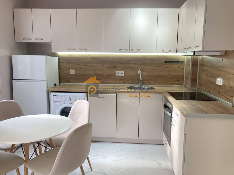 Vuokrattavana  1 makuuhuone Plovdiv , Tsentar , 58 neliömetriä | 42804080 - kuva [6]