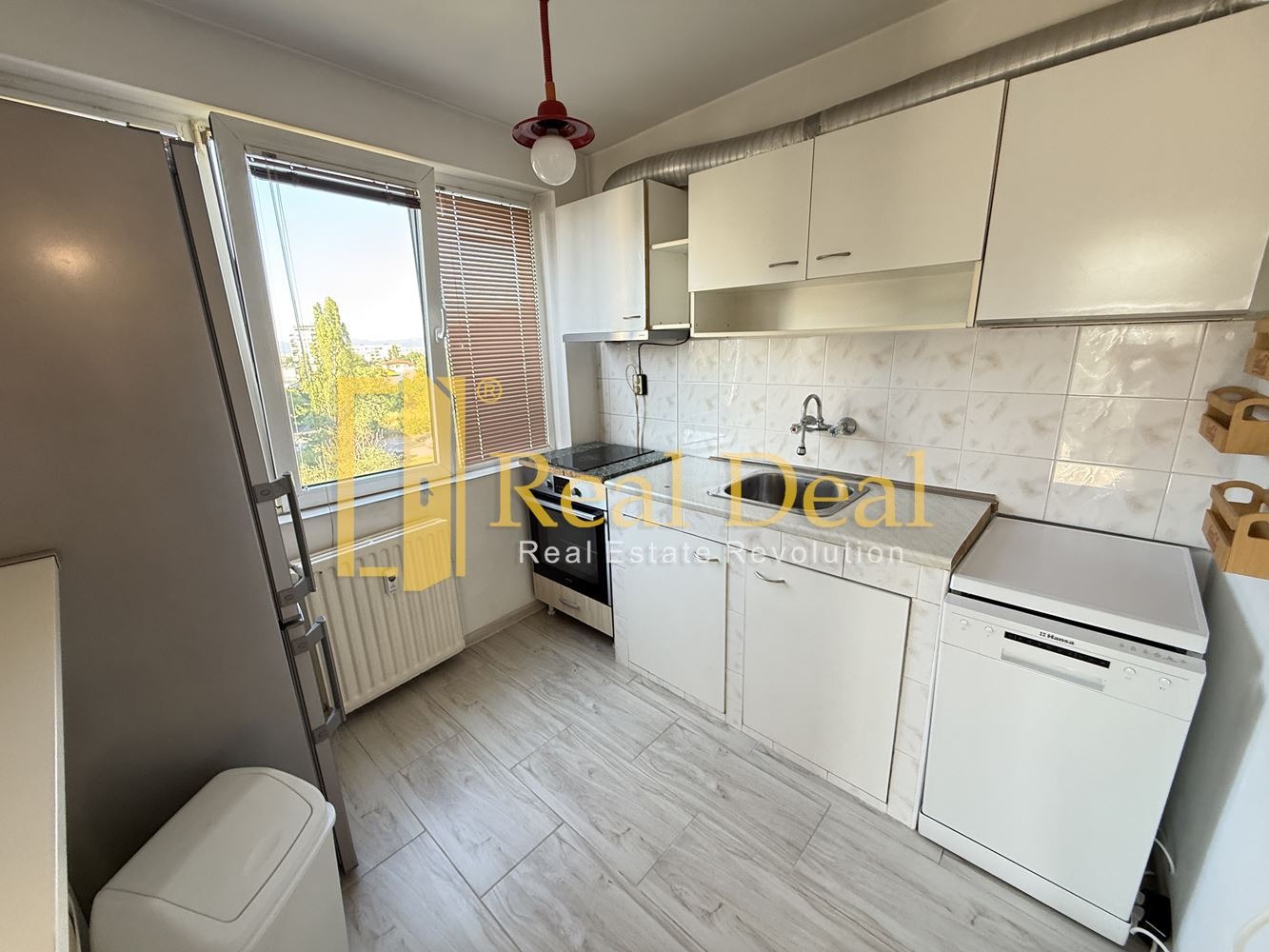 Дава под наем 2-СТАЕН, гр. София, Толстой, снимка 14 - Апартаменти - 54108704