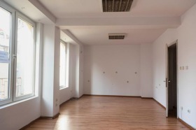 1 Schlafzimmer Zentar, Burgas 6