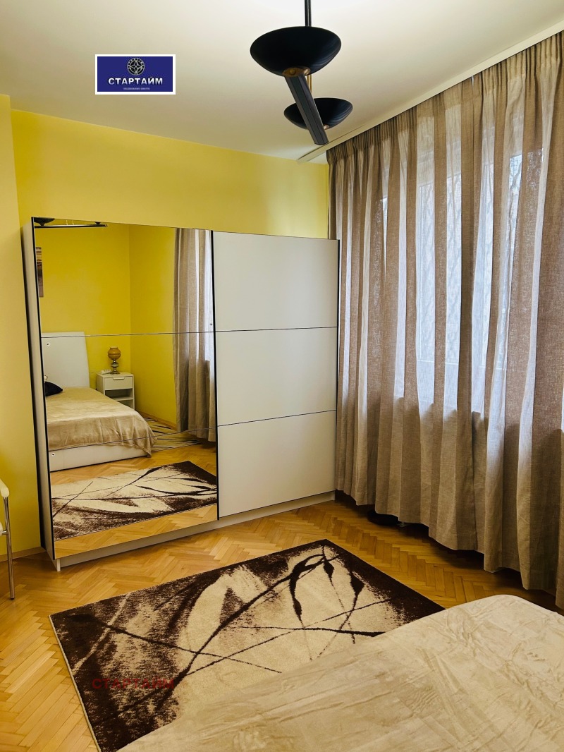 Дава под наем 2-СТАЕН, гр. София, Център, снимка 12 - Апартаменти - 53141400