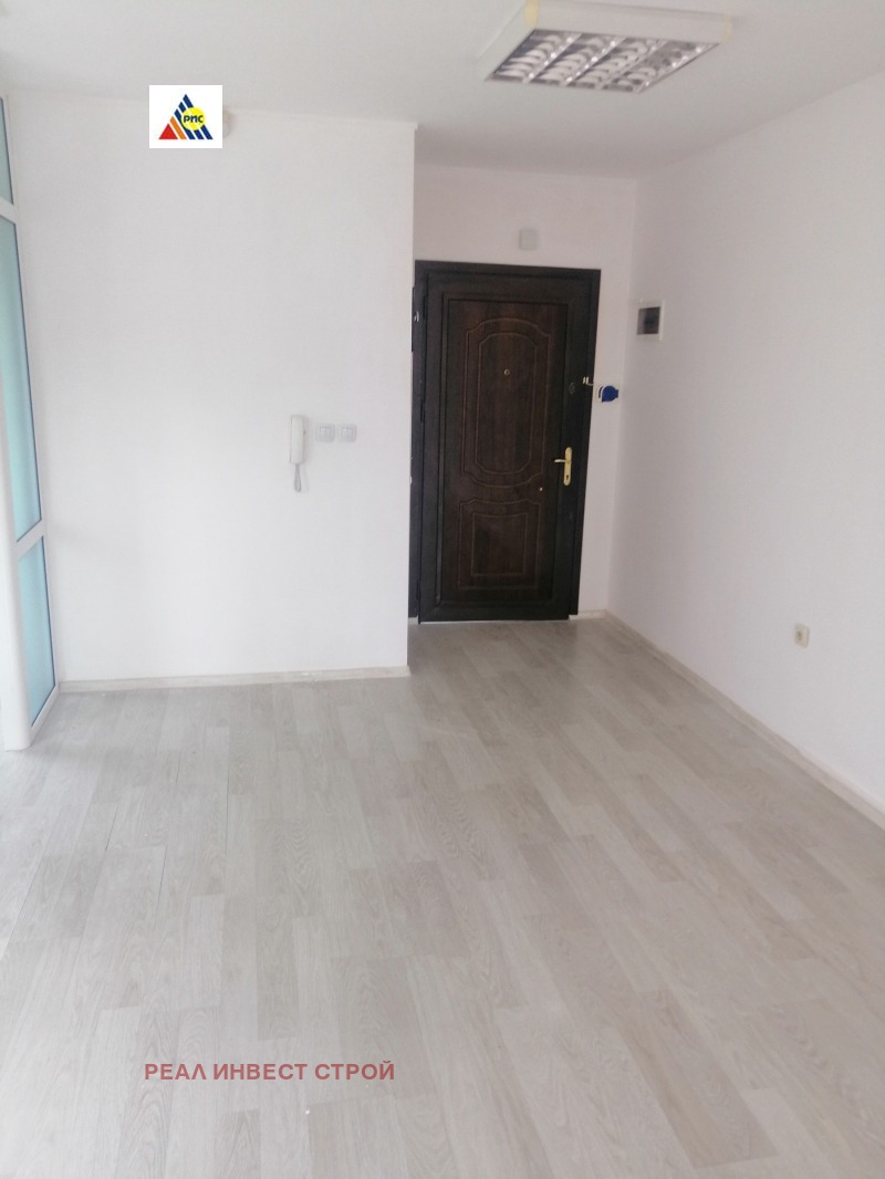 Do wynajęcia  Biuro Sofia , Studentski grad , 50 mkw | 48187994
