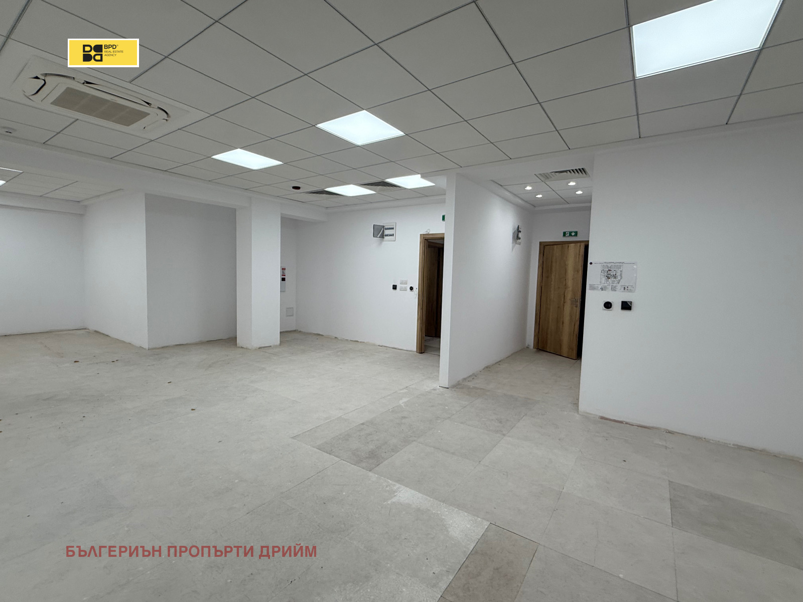 Дава под наем ОФИС, гр. Варна, ХЕИ, снимка 3 - Офиси - 54942559