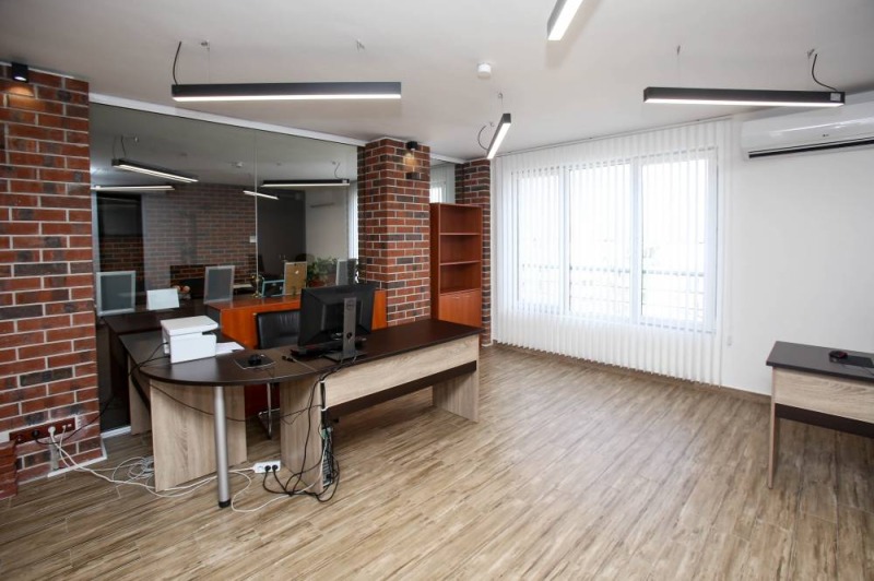A louer  Bureau Sofia , Hadji Dimitar , 180 m² | 15408782 - image [9]