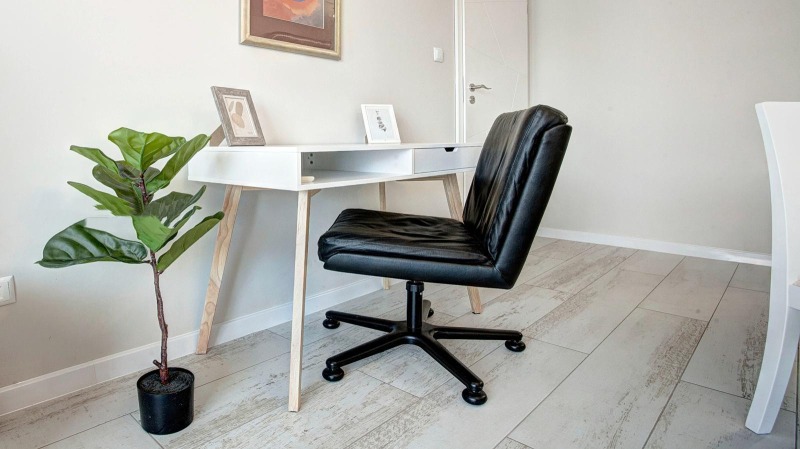 De inchiriat  1 dormitor Sofia , Țentâr , 82 mp | 46303156 - imagine [7]