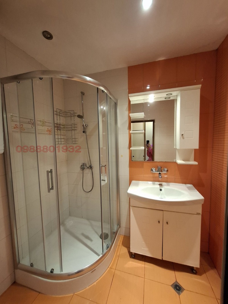 Дава под наем 2-СТАЕН, гр. Бургас, Възраждане, снимка 12 - Апартаменти - 53378233