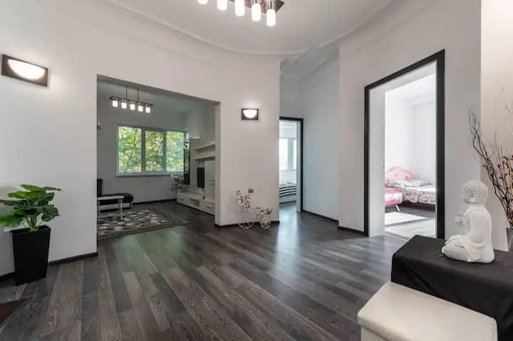 De inchiriat  2 dormitoare Varna , Țentâr , 92 mp | 13235857 - imagine [6]