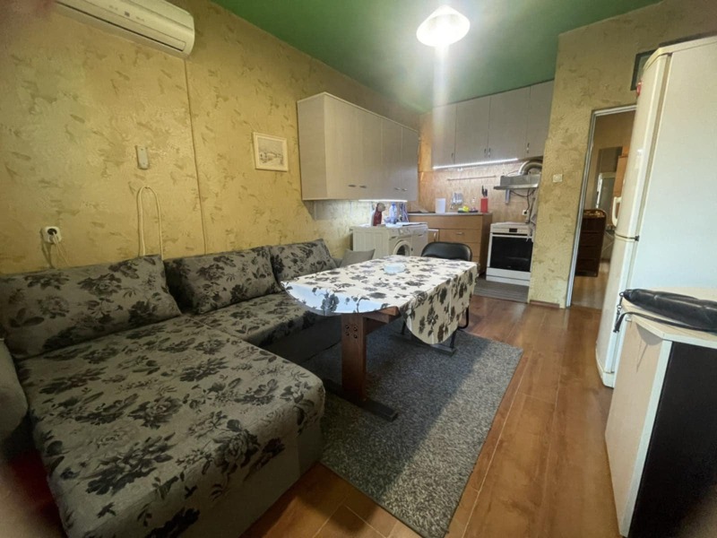 Дава под наем  Етаж от къща град София , с. Лозен , 98 кв.м | 28206440