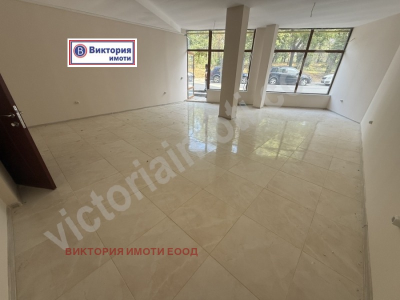 Kiadó  Üzlet Veliko Tarnovo , Centar , 80 négyzetméter | 56733129