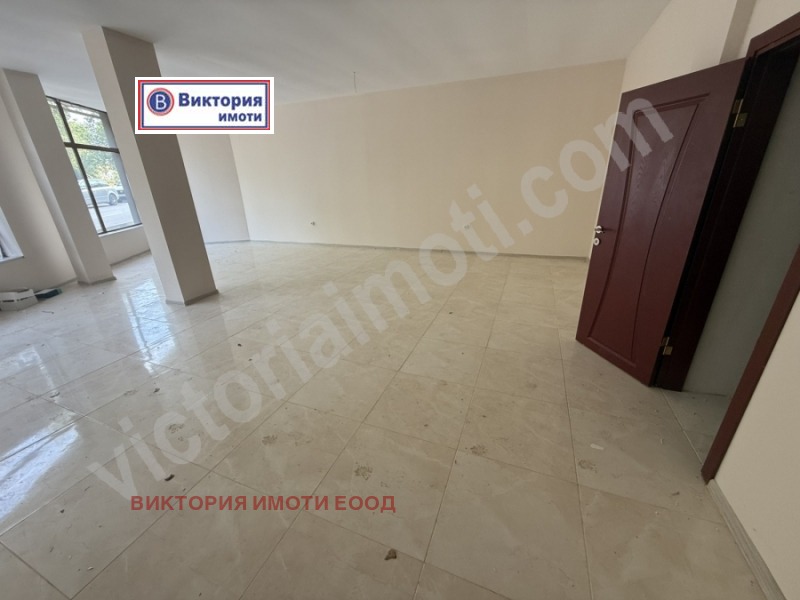 Kiadó  Üzlet Veliko Tarnovo , Centar , 80 négyzetméter | 56733129 - kép [2]