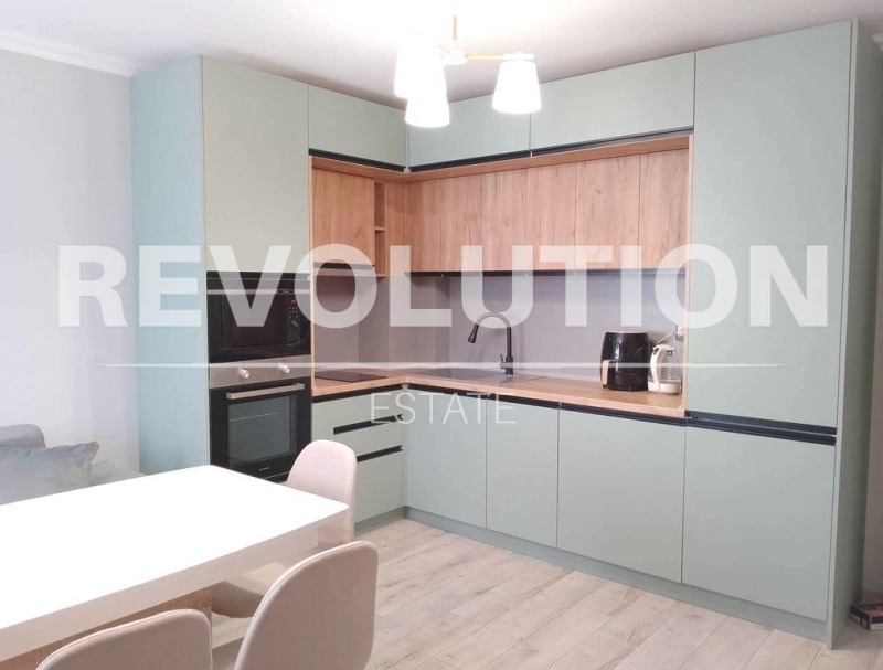 Дава под нем  2-стаен, град Варна, Възраждане 4 •  500 EUR • ID 85545464 — holmes.bg - [1] 