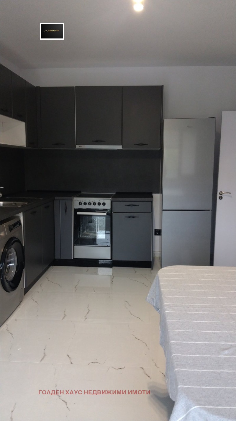 De inchiriat  1 dormitor Pernic , Iztoc , 54 mp | 75303883 - imagine [4]