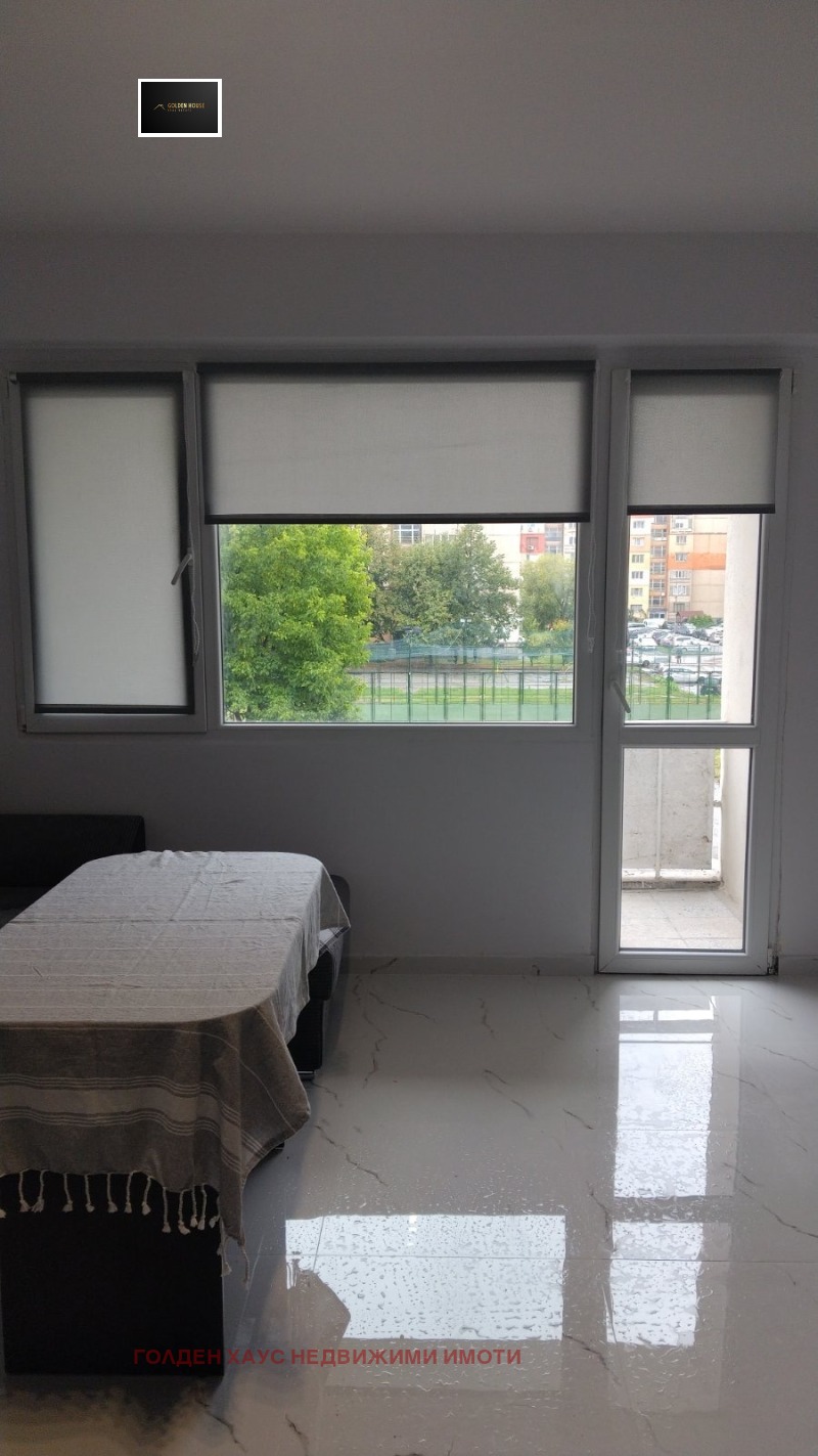 De inchiriat  1 dormitor Pernic , Iztoc , 54 mp | 75303883 - imagine [2]