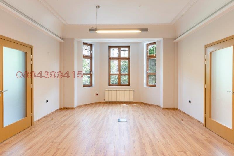 Kiralık  Ofis Sofia , Centar , 240 metrekare | 67347337 - görüntü [10]