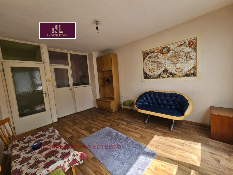 Издаје се  1 спаваћа соба Софија , Слатина , 60 м2 | 48670015 - слика [3]