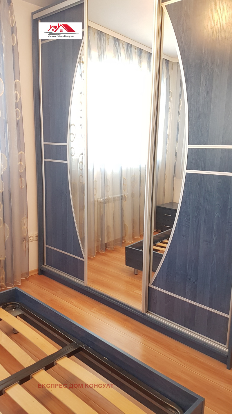 Издаје се  2 спаваће собе Софија , Гео Милев , 100 м2 | 92872621 - слика [13]