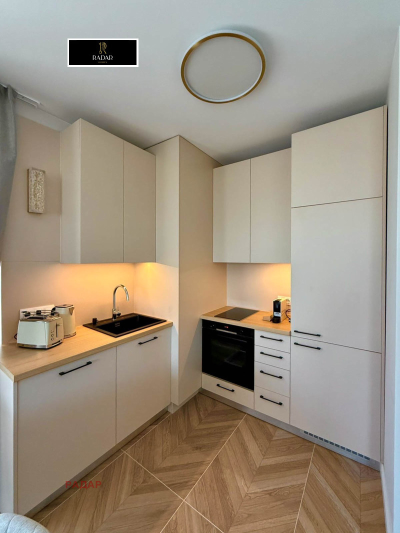 Дава под наем 3-СТАЕН, гр. София, Витоша, снимка 3 - Апартаменти - 52985613