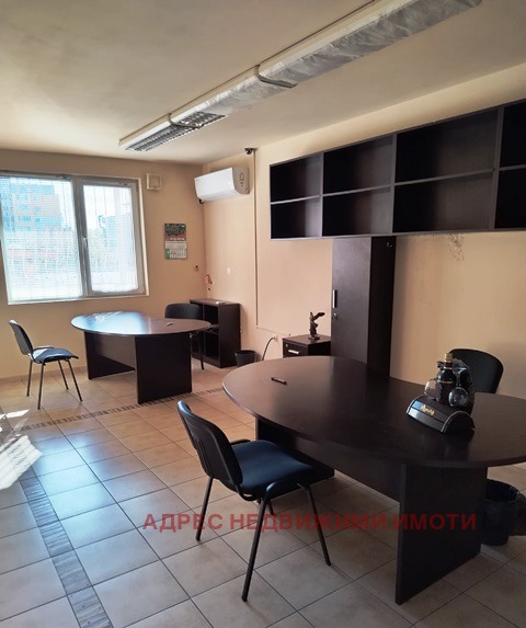 Под наем ОФИС, град Стара Загора, Център • 460 € / 899.68 лв. • 70724212 1