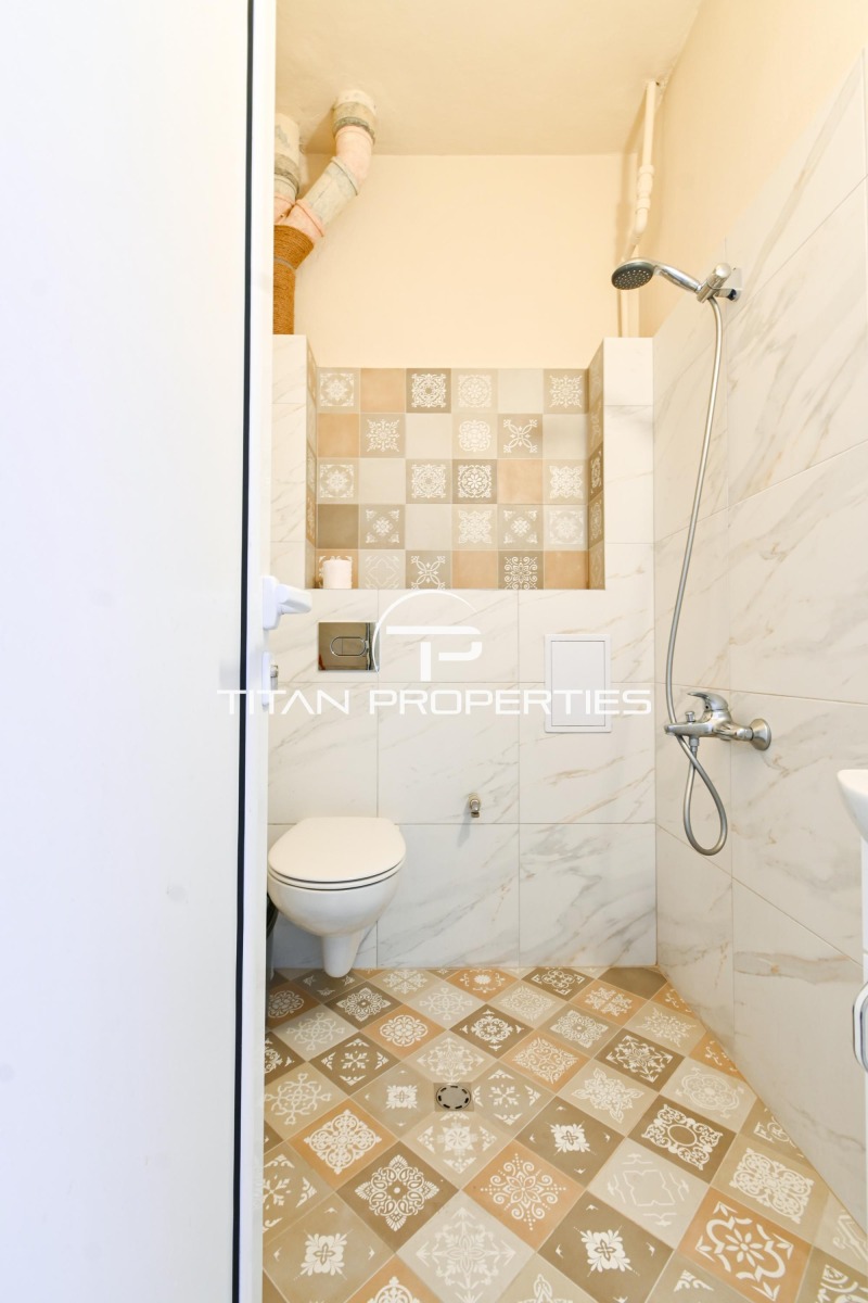 Kiadó  1 hálószoba Sofia , Centar , 75 négyzetméter | 53180625 - kép [12]