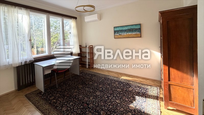 Дава под наем 3-СТАЕН, гр. София, Център, снимка 3 - Апартаменти - 54419305