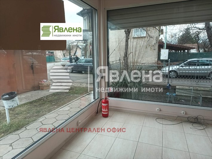 A louer  Boutique Sofia , Benkovski , 25 m² | 29482845