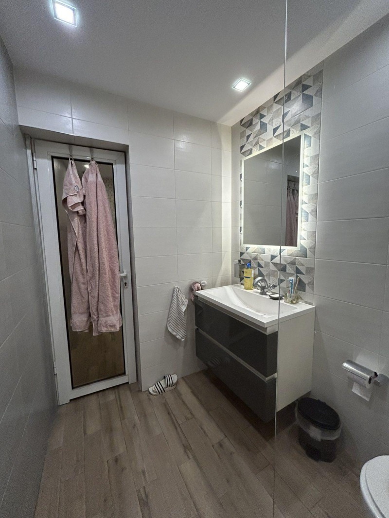 Дава под наем 2-СТАЕН, гр. София, Гео Милев, снимка 9 - Апартаменти - 52846669