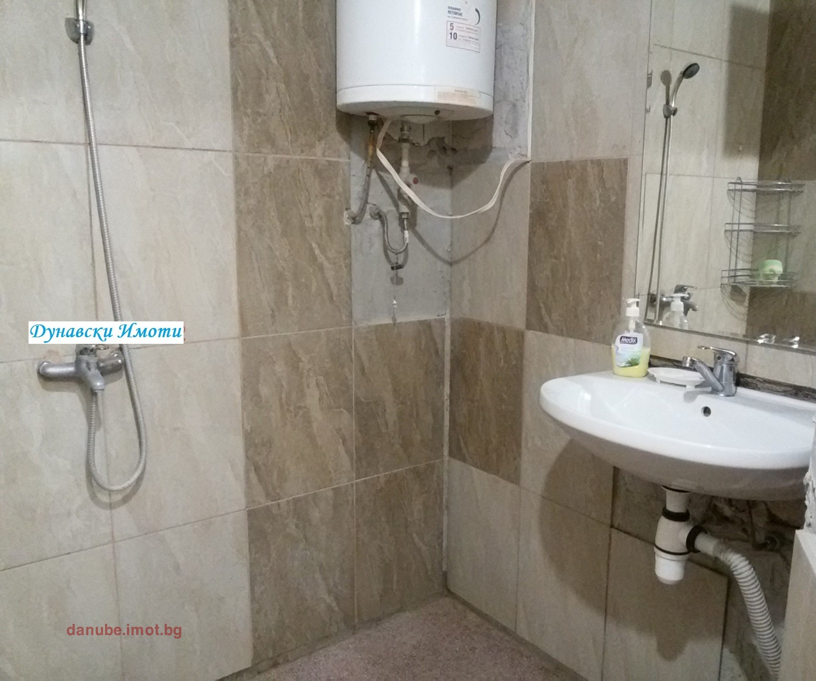 Дава под наем 3-СТАЕН, гр. Русе, Дружба 1, снимка 4 - Апартаменти - 54008408