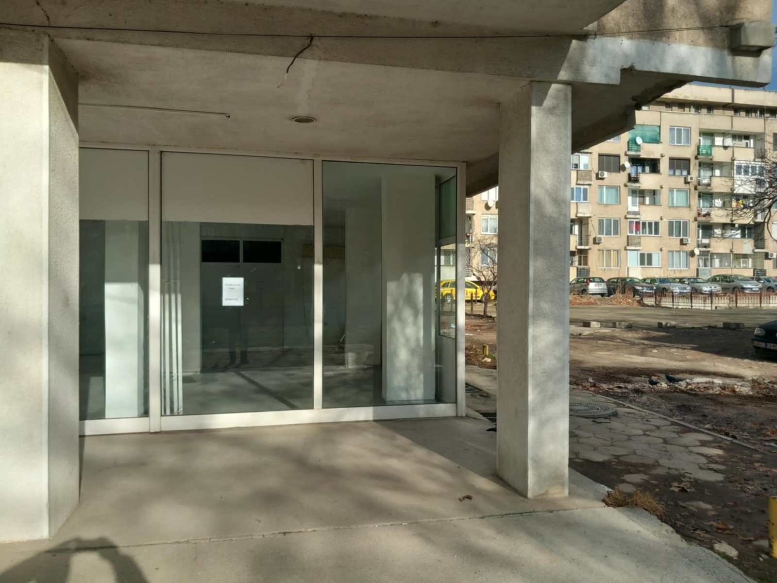 Дава под наем МАГАЗИН, гр. Сливен, Център, снимка 8 - Магазини - 54184096