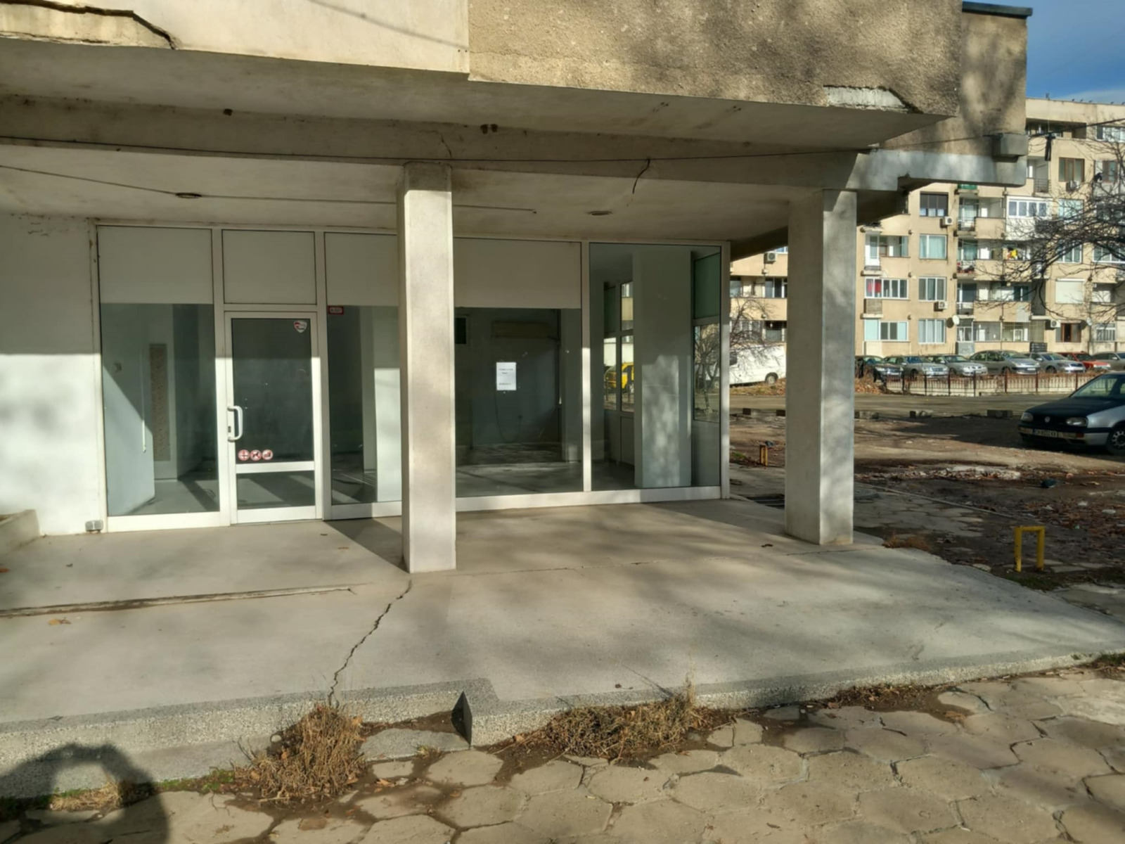 Дава под наем МАГАЗИН, гр. Сливен, Център, снимка 7 - Магазини - 54184096