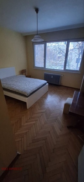 1 chambre Ivan Vazov, Sofia 1