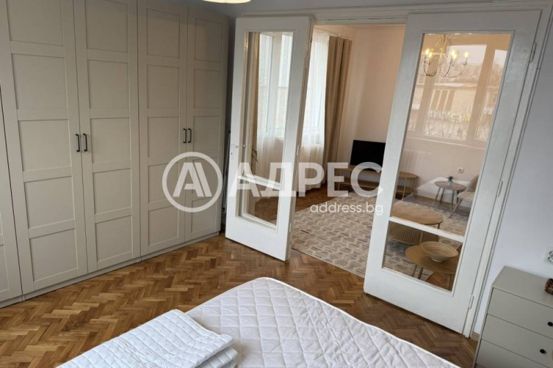 Дава под наем 3-СТАЕН, гр. София, Център, снимка 4 - Апартаменти - 53191085
