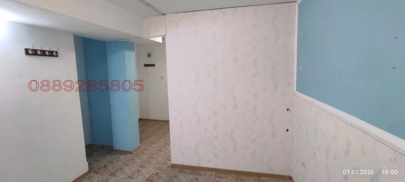 Дава под наем ОФИС, гр. Варна, Колхозен пазар, снимка 9 - Офиси - 53036902