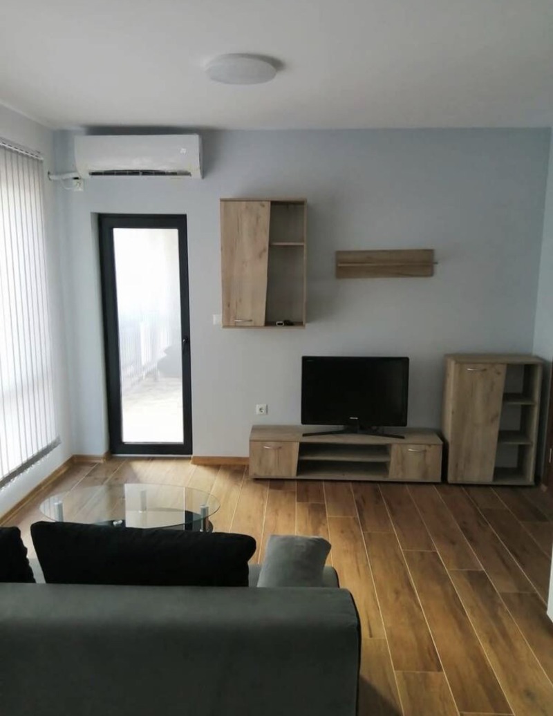 Дава под Наем 2-СТАЕН в град Пловдив, Кючук Париж - 68 кв.м / 475 € » 929.02 лв., РИНЕКС РЕВОЛЮШЪН