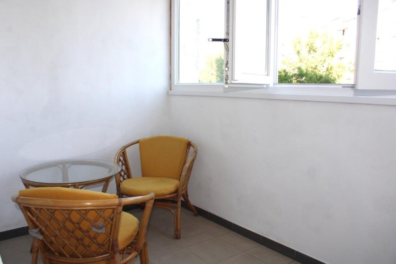 Дава под наем 1-СТАЕН, гр. София, Света Троица, снимка 10 - Апартаменти - 53281660