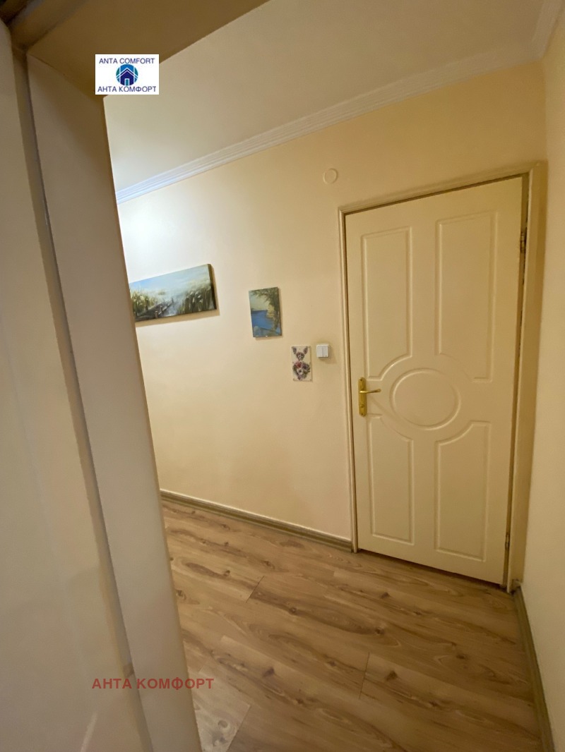Издаје се  1 спаваћа соба Софија , Центар , 77 м2 | 20044556 - слика [14]
